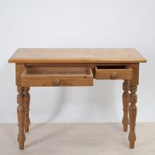 Tisch Repro im 20er-Jahre-Stil